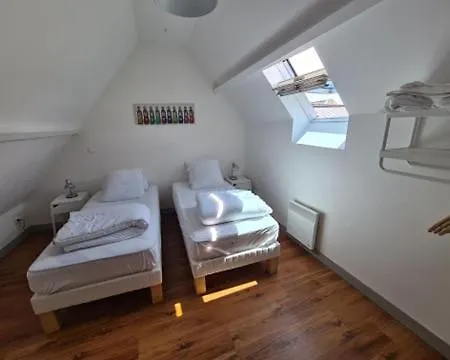 Appartement La Verriere - Idealement Place A 100 M De La Dieppe