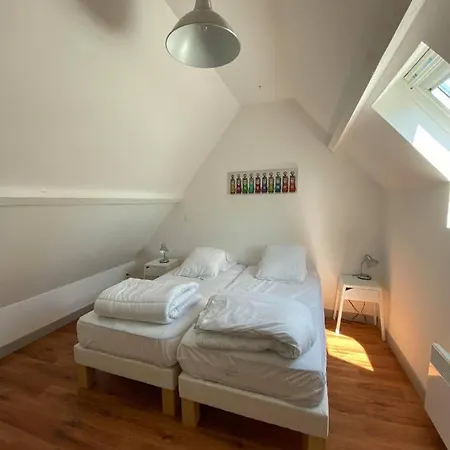 Appartement La Verriere - Idealement Place A 100 M De La Dieppe