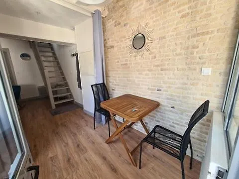 Apartment La Verriere - Idealement Place A 100 M De La Dieppe